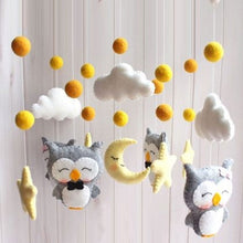 Load image into Gallery viewer, Baby Crib Holder Rattles Bracket Set Clockwork Music Box DIY Bed Bell Material Package Toy Pregnant Mom Handmade Toys For Baby